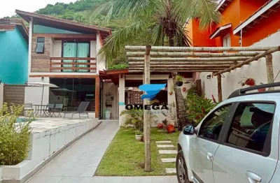 Casa com 3 quartos à venda na Rua Gerônimo Lopes Agria, 488, Jardim Guaiuba, Guarujá