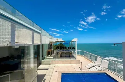 Cobertura duplex reformada à venda na praia do tombo no guarujá i omega imoveis