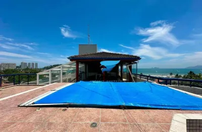 Cobertura com vista mar à venda na Praia da Enseada no Guarujá | Omega Imóveis
