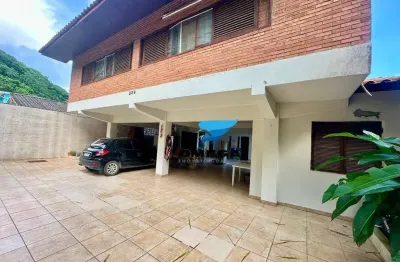 Casa com 5 dormitórios à venda, 250 m² por R$ 1.390.000,00 - Guaiuba - Guarujá/SP