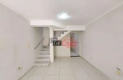 Casa com 2 quartos à venda na Avenida Pires do Rio, 3679, Itaquera, São Paulo