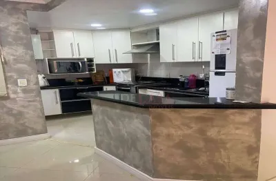 Sobrado com 2 dormitórios à venda, 57 m² por R$ 380.000,00 - Itaquera - São Paulo/SP