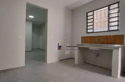 Casa com 1 quarto para alugar na Avenida Novo Horizonte, Vila Sacadura Cabral, Santo André