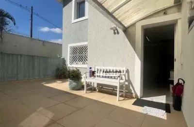 Casa comercial com 5 salas à venda na Rua Manacá, Campestre, Santo André