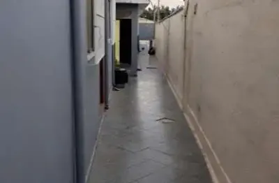 Casa com 2 quartos à venda na Rua Lauro Muller, Vila Palmares, Santo André