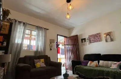 Casa com 2 quartos à venda na Rua Mamede Rocha, Vila Palmares, Santo André