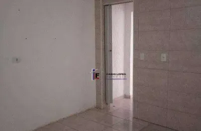 Casa com 1 quarto para alugar na Rua Rebeca, Vila Palmares, Santo André