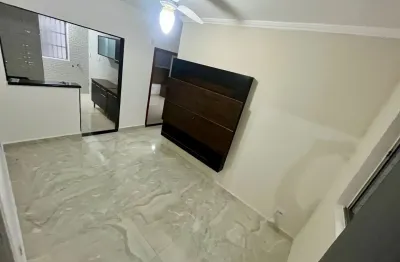 Apartamento com 2 quartos à venda em Guilhermina, Praia Grande 