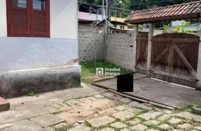 Casa com grande potencial, com 02 dormitórios à venda por r$ 400.000 - olaria - nova friburgo/rj