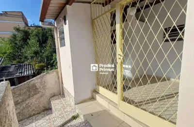 Casa com 2 dormitórios para alugar, 65 m² por R$ 1.555,00/mês - Centro - Nova Friburgo/RJ