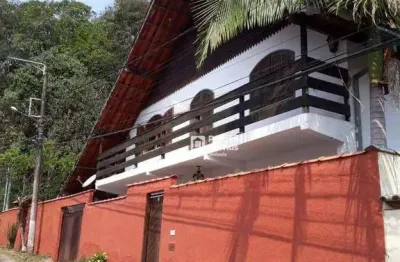 Casa à venda, 209 m² por r$ 680.000,00 - são pedro da serra - nova friburgo/rj