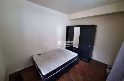 Apartamento com 1 dormitório para alugar, 27 m² por r$ 1.030,00/mês - centro - nova friburgo/rj