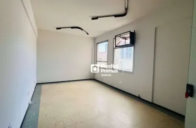 Sala, 30 m² - venda por R$ 185.000,00 ou aluguel por R$ 1.085,00/mês - Centro - Nova Friburgo/RJ