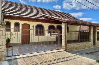 Ampla casa com 5 dormitórios à venda, 595 m² por r$ 910.000 - braunes - nova friburgo/rj