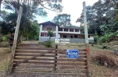 Casa para alugar por r$ 2.500,00/mês - amparo - nova friburgo/rj