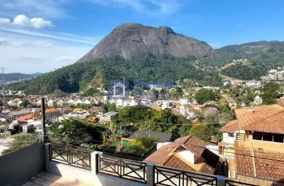 Casa com localização privilegiada com 3 dormitórios à venda, 243 m² por r$ 1.450.000 - cônego - nov