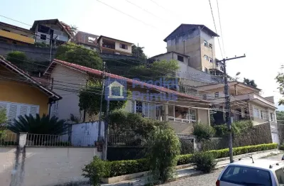 Casa com 5 dormitórios à venda, 288 m² por r$ 950.000,00 - cônego - nova friburgo/rj