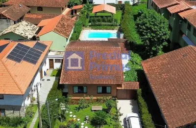 Casa com 3 quartos à venda na rua rodrigues alves, 4, são pedro da serra, nova friburgo, 117 m2 por r$ 1.800.000