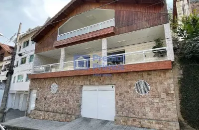 Casa com 4 quartos à venda na Rua Antônio Roussoulieres, 53, Braunes, Nova Friburgo