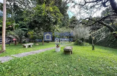 Casa privilegiada no coração do bairro à venda, 125 m² por r$ 700.000 - cascatinha - nova friburgo/