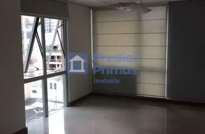 Sala comercial com 1 sala à venda na Rua Gavião Peixoto, 70, Icaraí, Niterói