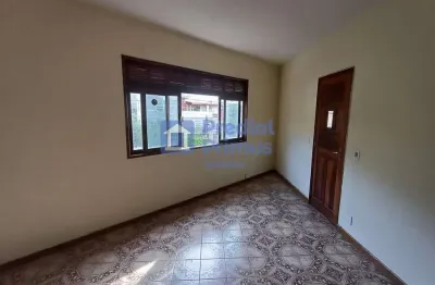 Sobrado com 1 dormitório para alugar por r$ 850,00/mês - catarcione - nova friburgo/rj