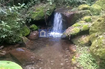 Sítio à venda, 555000 m² por r$ 4.000.000,00 - macaé de cima - nova friburgo/rj