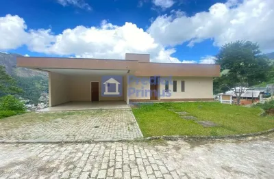 Casa com 3 quartos à venda na Rua Félicio Vassalo, 172, Cascatinha, Nova Friburgo