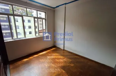 Apartamento com 2 quartos para alugar na Avenida Alberto Braune, 154, Centro, Nova Friburgo