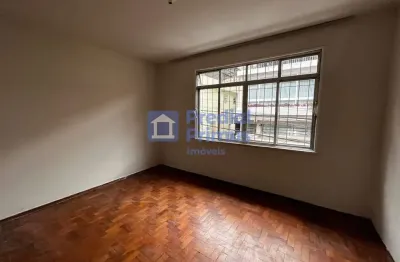 Casa com 2 quartos à venda na rua minas gerais, 41, bela vista, nova friburgo, 60 m2 por r$ 120.000