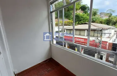 Apartamento com 2 quartos para alugar no Centro, Nova Friburgo 