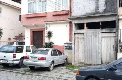 Sobrado à venda, 358 m² por r$ 900.000,00 - centro - nova friburgo/rj