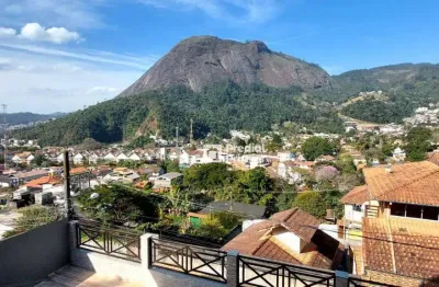 Casa com localização privilegiada com 3 dormitórios à venda, 243 m² por r$ 1.450.000 - cônego - nova friburgo/rj