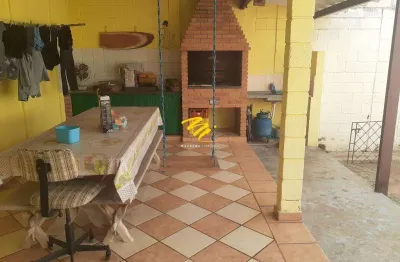 Sobrado à venda em campinas, parque imperador, com 3 quartos, com 220 m²