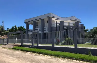 Casa para venda em imbituba, vila nova, 3 dormitórios, 1 suíte, 2 banheiros, 2 vagas