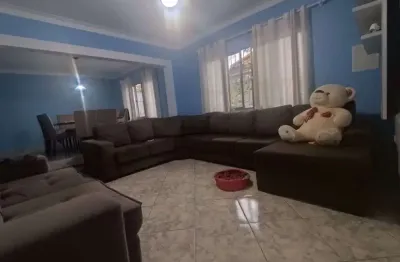 Sobrado com 5 dormitórios à venda, 245 m² por R$ 740.000,00 - Vila Tesouro - São José dos Campos/SP