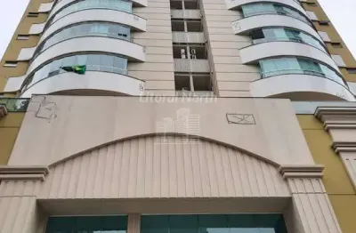 Cobertura duplex a venda no centro de balneário camboriú.