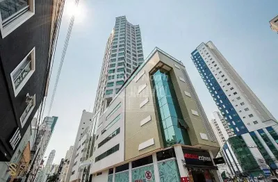 Apartamento a venda no centro de balneário camboriú