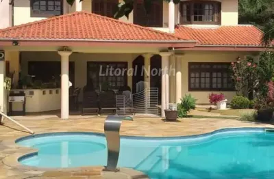 Casa a venda mobiliada na praia de taquaras em balneário camboriú