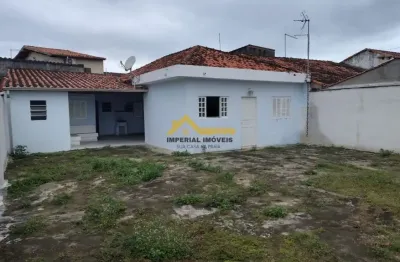 Casa à 100 metros da pista bairro poiares em excelente localização, lote inteiro proprietário aceita 300mil de entrada mais 10 parcelas mensais