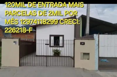 Casa no bairro perequê mirim caraguatatuba-sp proprietário aceita 120mil de entrada mais parcelas de 2 mil me chame 12974118299