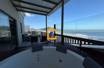 Cobertura duplex de altíssimo padrão | 271m² sendo 4 suítes | frente mar | praia do gravatá, navegantes/sc