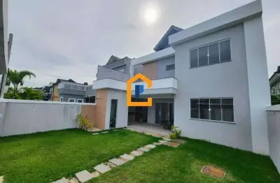Casa duplex de 1ª locação em condomínio, 100% legalizada em vargem pequena-rj