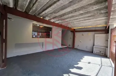 Casa para Locação em São Paulo, Vila Liviero, 2 dormitórios, 1 banheiro, 2 vagas