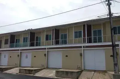 Linda casa duplex no passaré – compacta, funcional e bem localizada!
