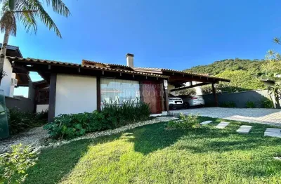 Casa com 3 quartos à venda no Saguaçu, Joinville 