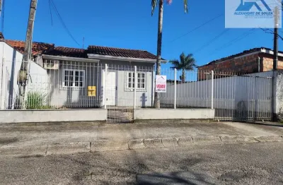 Casa com 2 quartos à venda na Rua dos Ipês Amarelo, Madri, Palhoça