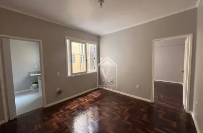 Apartamento com 1 dormitório para alugar, 50 m² por r$ 1.840/mês - centro - porto alegre/rs