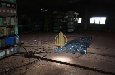 Prédio comercial em ribeirão preto de salas, galpôes, oficinas e pátios de abastecimentos