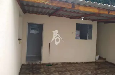 Casa com 2 quartos para alugar na Rua Carmelo Adam, 266, Vila Invernada, São Paulo